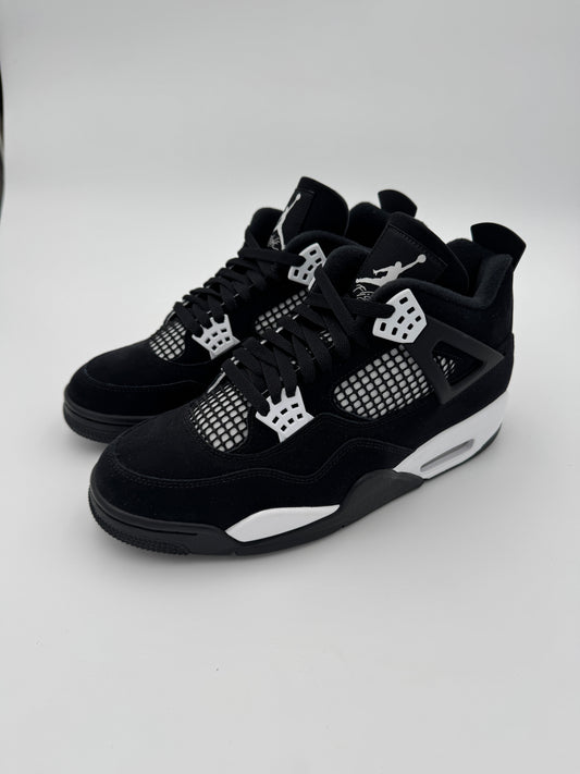 Retro 4 White Thunder